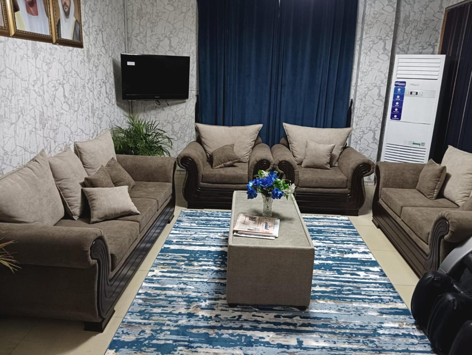 Hala Hotels Apartments ชาร์จาห์ ภายนอก รูปภาพ